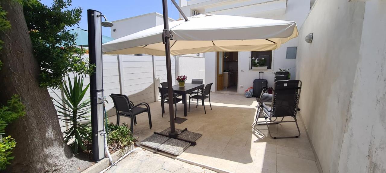 Вилла Torre Dell'Orso Centro - Villino Vista Mare Con Ampio Giardino Экстерьер фото